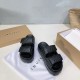 Inuikii Slippers Collection
Women 35-40
