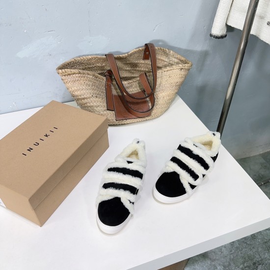 Inuikii Slippers Collection
Women 35-40
