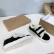 Inuikii Slippers Collection
Women 35-40
