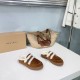 Inuikii Slippers Collection
Women 35-40
