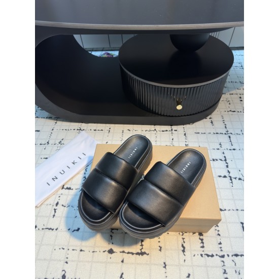 Inuikii Slippers Collection
Women 35-40
