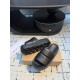 Inuikii Slippers Collection
Women 35-40
