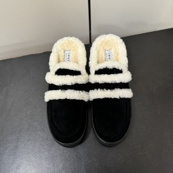 Inuikii Slippers Collection
Women 35-40
