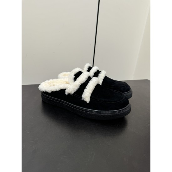 Inuikii Slippers Collection
Women 35-40
