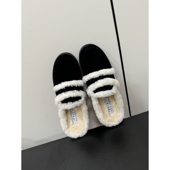Inuikii Slippers Collection
Women 35-40
