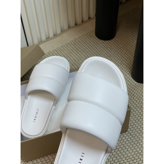 Inuikii Slippers Collection
Women 35-40
