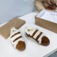 Inuikii Slippers Collection
Women 35-40
