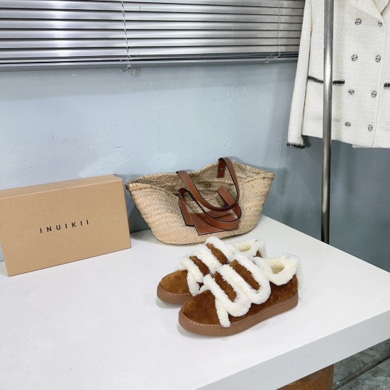 Inuikii Slippers Collection
Women 35-40
