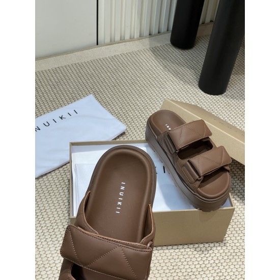 Inuikii Slippers Collection
Women 35-40
