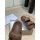 Inuikii Slippers Collection
Women 35-40
