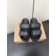 Inuikii Slippers Collection
Women 35-40
