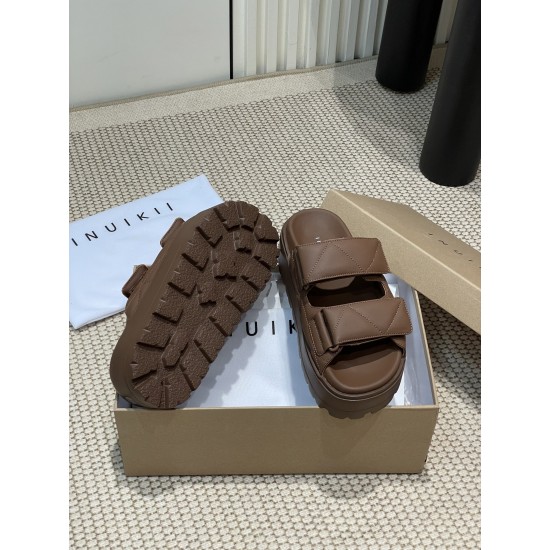 Inuikii Slippers Collection
Women 35-40
