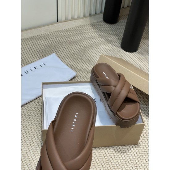 Inuikii Slippers Collection
Women 35-40

