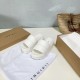 Inuikii Slippers Collection
Women 35-40
