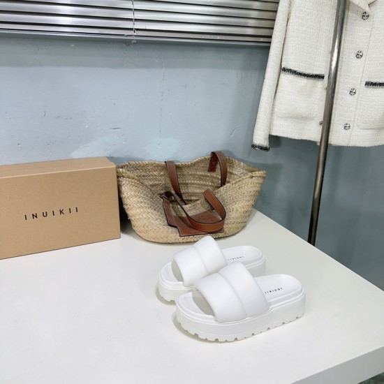 Inuikii Slippers Collection
Women 35-40
