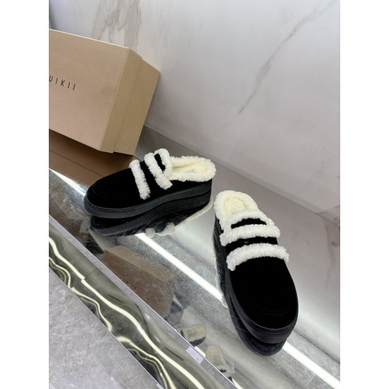 Inuikii Slippers Collection
Women 35-40

