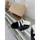 Inuikii Slippers Collection
Women 35-40
