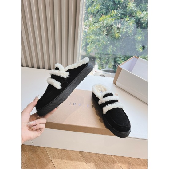 Inuikii Slippers Collection
Women 35-40
