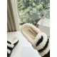Inuikii Slippers Collection
Women 35-40

