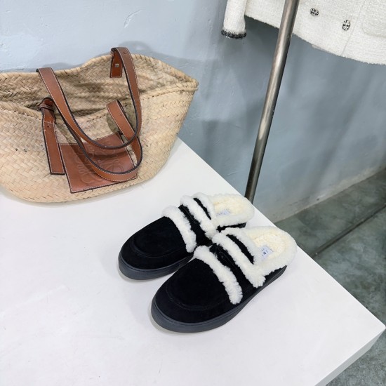 Inuikii Slippers Collection
Women 35-40
