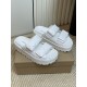 Inuikii Slippers Collection
Women 35-40
