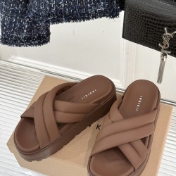 Inuikii Slippers Collection
Women 35-40
