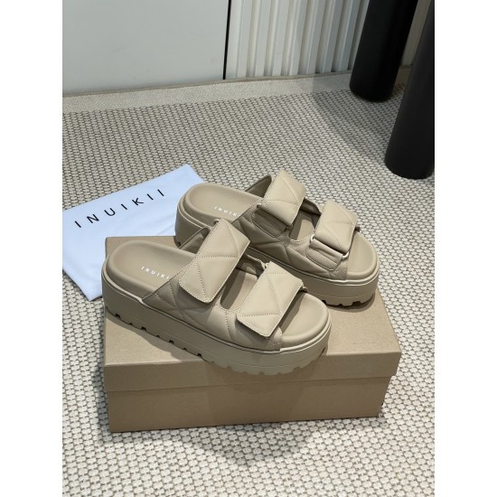 Inuikii Slippers Collection
Women 35-40
