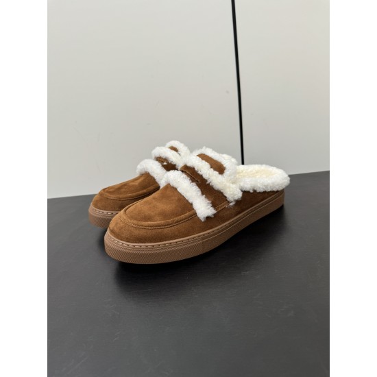 Inuikii Slippers Collection
Women 35-40
