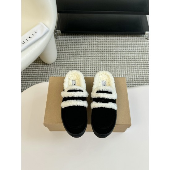 Inuikii Slippers Collection
Women 35-40
