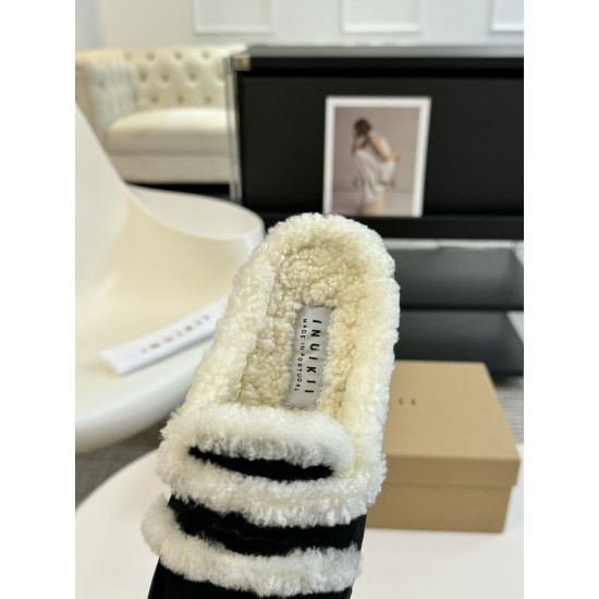 Inuikii Slippers Collection
Women 35-40
