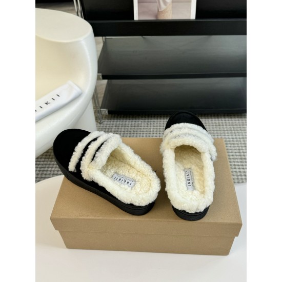 Inuikii Slippers Collection
Women 35-40

