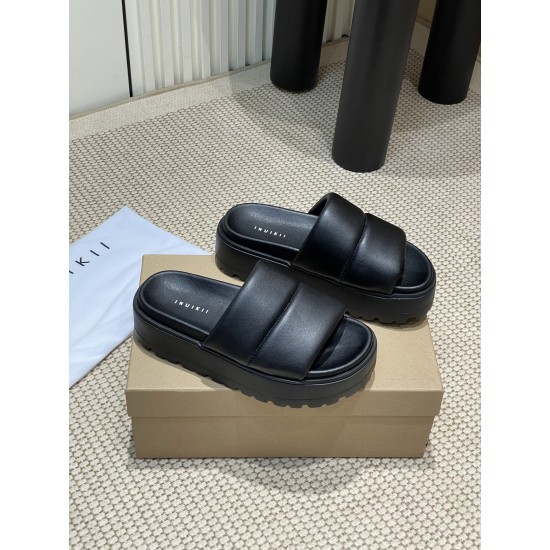 Inuikii Slippers Collection
Women 35-40
