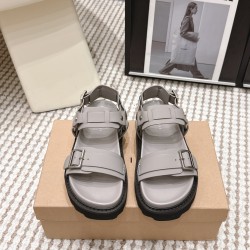 Inuikii Slippers Collection
Women 35-40
