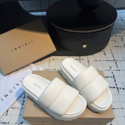 Inuikii Slippers Collection
Women 35-40
