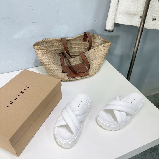 Inuikii Slippers Collection
Women 35-40
