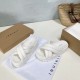 Inuikii Slippers Collection
Women 35-40
