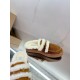 Inuikii Slippers Collection
Women 35-40
