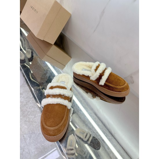 Inuikii Slippers Collection
Women 35-40
