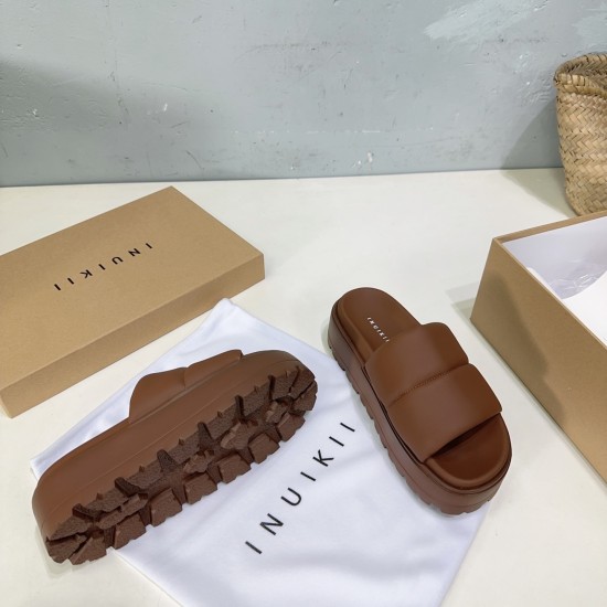 Inuikii Slippers Collection
Women 35-40
