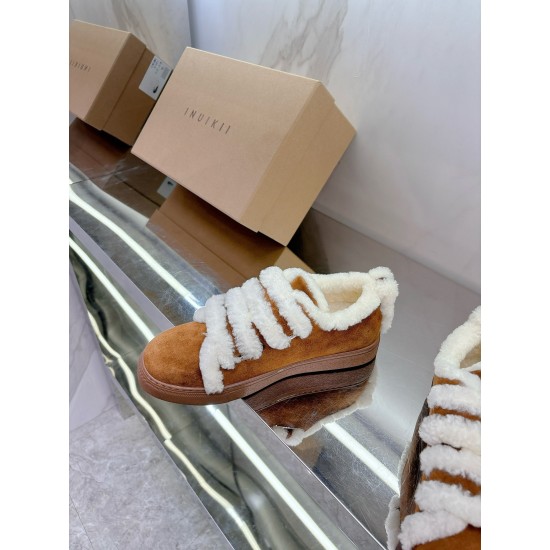Inuikii Slippers Collection
Women 35-40
