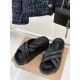 Inuikii Slippers Collection
Women 35-40
