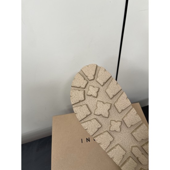 Inuikii Slippers Collection
Women 35-40
