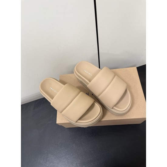 Inuikii Slippers Collection
Women 35-40
