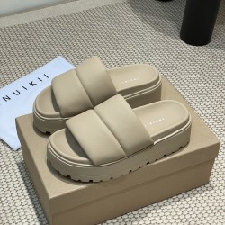 Inuikii Slippers Collection
Women 35-40
