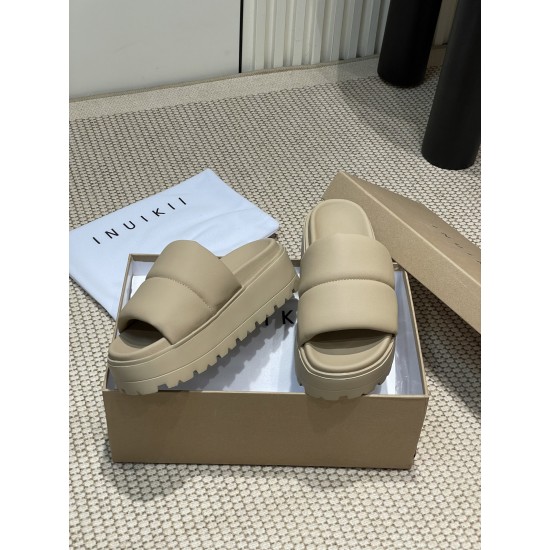 Inuikii Slippers Collection
Women 35-40
