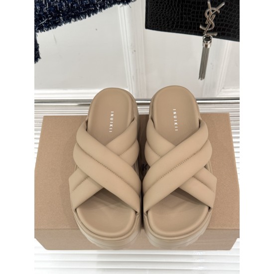 Inuikii Slippers Collection
Women 35-40
