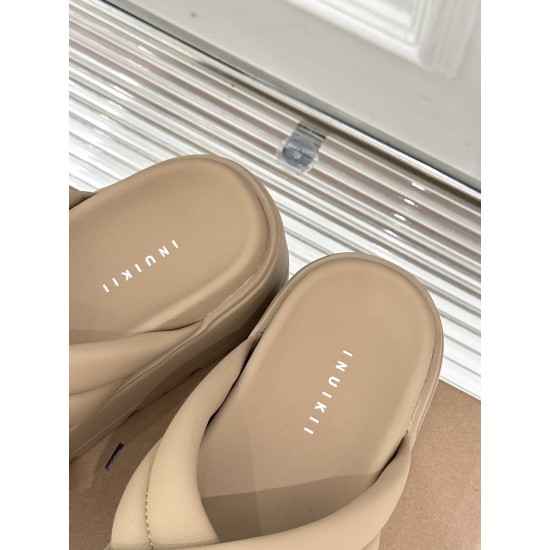 Inuikii Slippers Collection
Women 35-40
