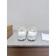 Inuikii Slippers Collection
Women 35-40
