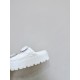 Inuikii Slippers Collection
Women 35-40
