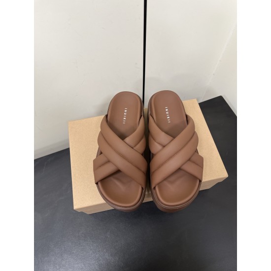 Inuikii Slippers Collection
Women 35-40
